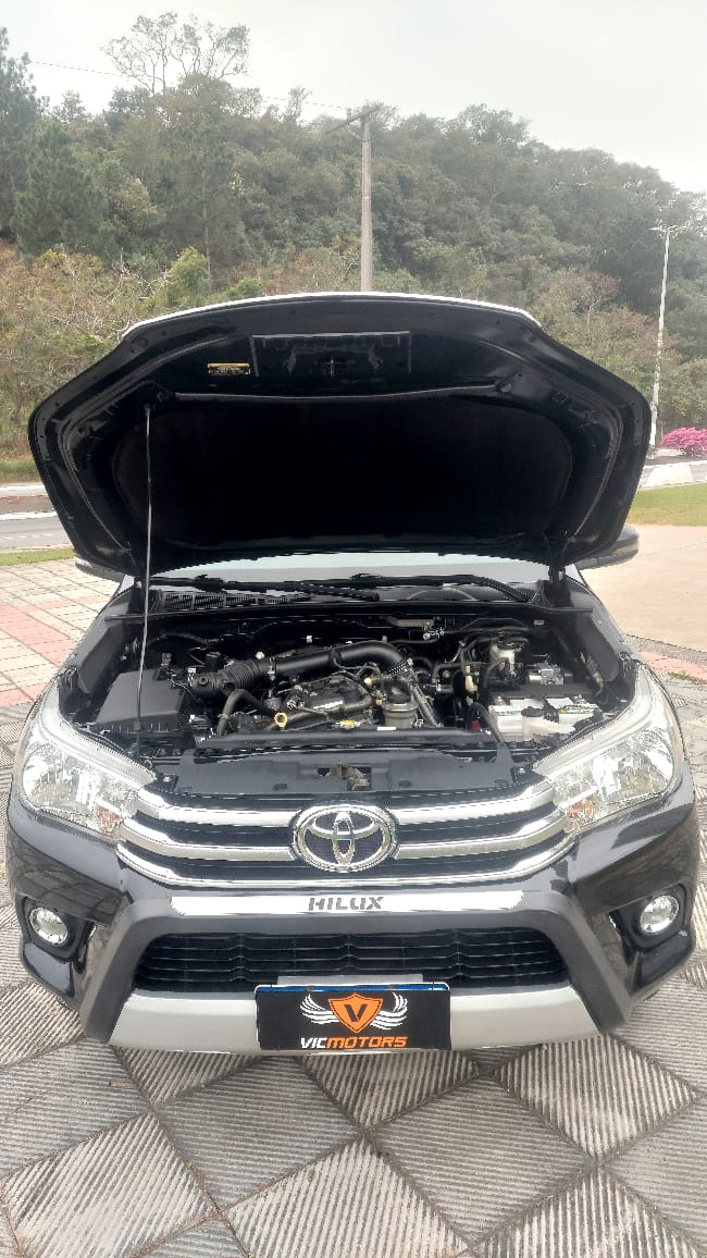 Hilux 2017 SR 4X2 CD  2.7 Flex automático - foto 7