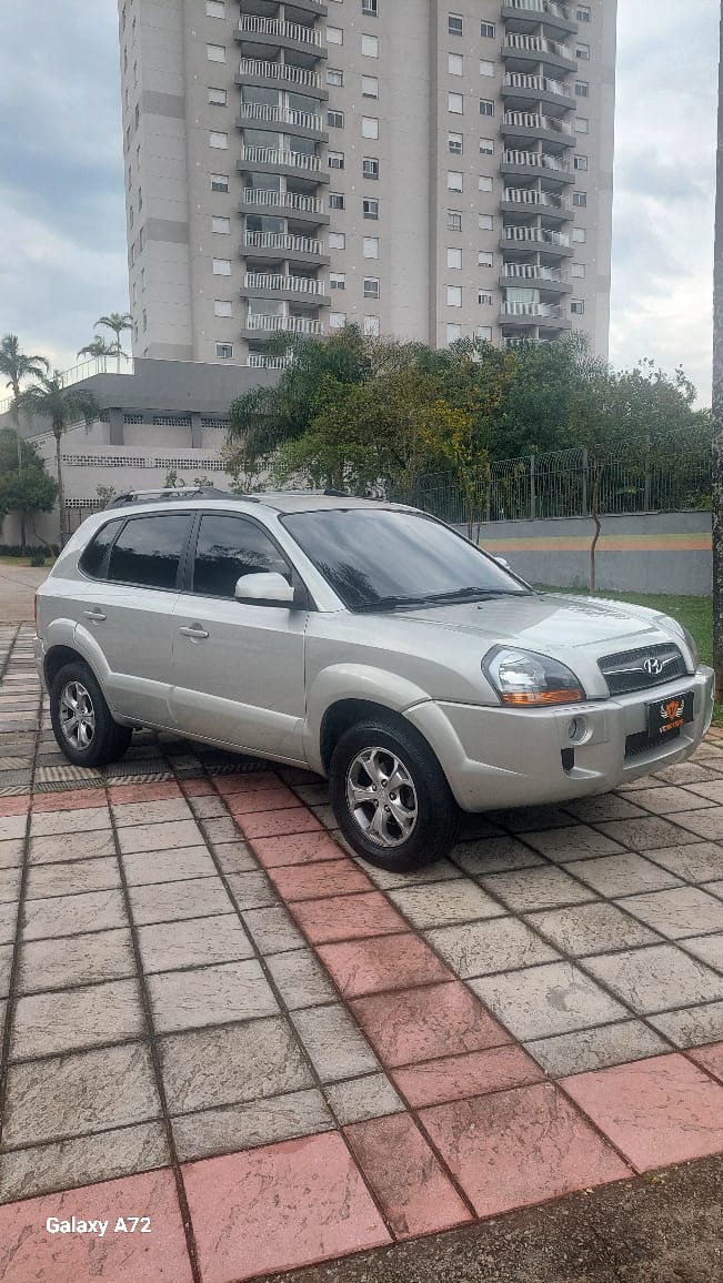 Tucson  2012 2.0 Gls gasolina automático - foto 3