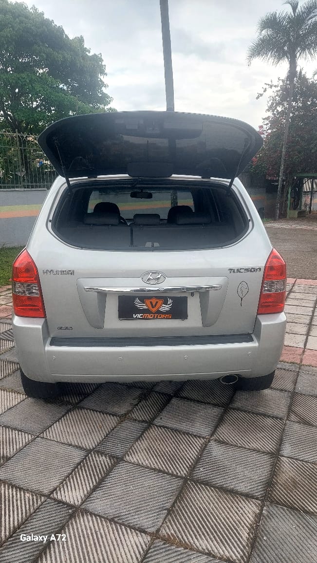 Tucson  2012 2.0 Gls gasolina automático - foto 4